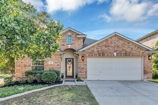 308 Cadbury Dr in Euless, TX - Building Photo