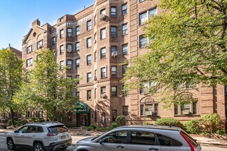 Allendale Apartments in Jackson Heights, NY - Building Photo - Building Photo