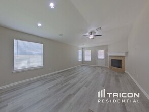 20315 Mathis Landing Dr in Cypress, TX - Foto de edificio - Building Photo
