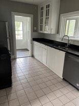 4765 W Newton Rd in Greensburg, PA - Building Photo