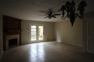 7112 Deer Creek Ct in Spring, TX - Building Photo - Building Photo