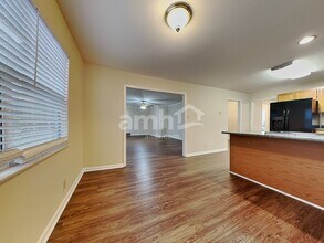 1112 Oak Haven Rd in Knoxville, TN - Building Photo - Building Photo