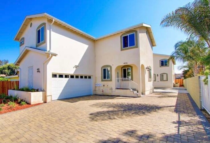 4836 W 18th St in Los Angeles, CA - Building Photo