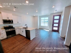 1928 Jonsson Park Ln in Lehi, UT - Foto de edificio - Building Photo