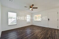 202 North Blvd E photo'