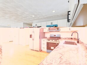 27 Becker Ave in Johnston, RI - Building Photo - Building Photo