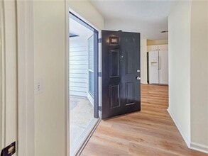 2806 Vintage Wood Way in Kennesaw, GA - Building Photo - Building Photo