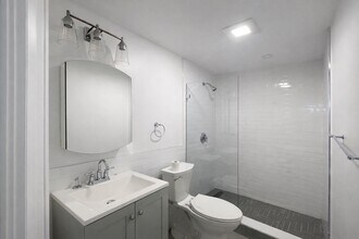 334 Meridian St in Boston, MA - Building Photo - Building Photo