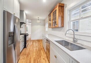 2114 Hardy St in Houston, TX - Building Photo - Building Photo