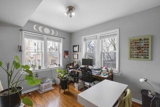 1524 N Artesian Ave, Unit 1 in Chicago, IL - Building Photo - Building Photo