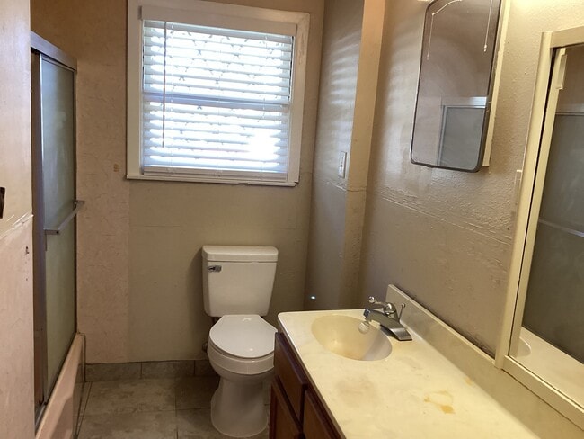 property at 3118 Grant St