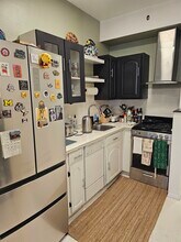 372 2nd St in Jersey City, NJ - Building Photo - Building Photo