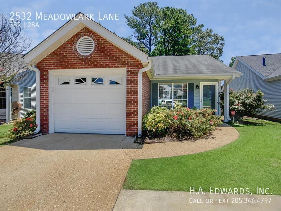 2532 Meadowlark Ln Photo