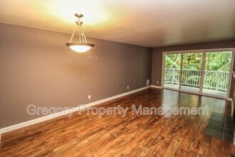 16101 Bothell Everett Hwy in Mill Creek, WA - Building Photo - Building Photo