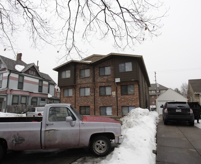 1616 E St in Lincoln, NE - Building Photo - Building Photo