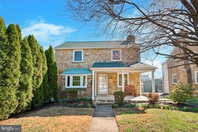 property at 1156 Garfield Ave