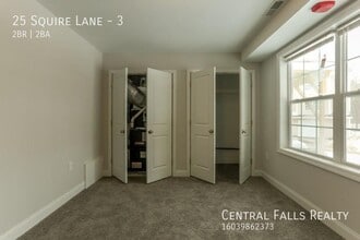 25 Squire Ln in Rochester, NH - Building Photo - Building Photo