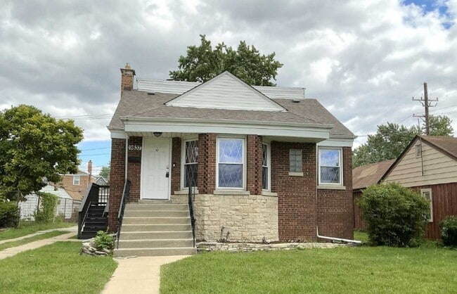 property at 9835 S 54th Ave