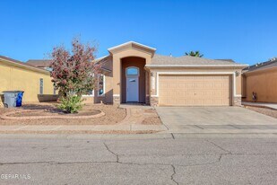 14325 Woods Point Ave in El Paso, TX - Building Photo