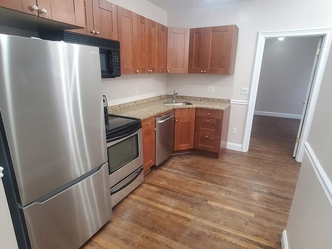 854 Dorchester Ave, Unit 1 in Boston, MA - Building Photo - Building Photo