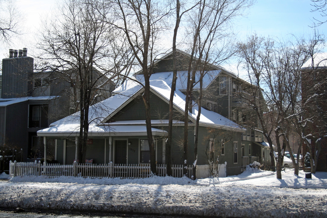 1932 Canyon Blvd in Boulder, CO - Building Photo