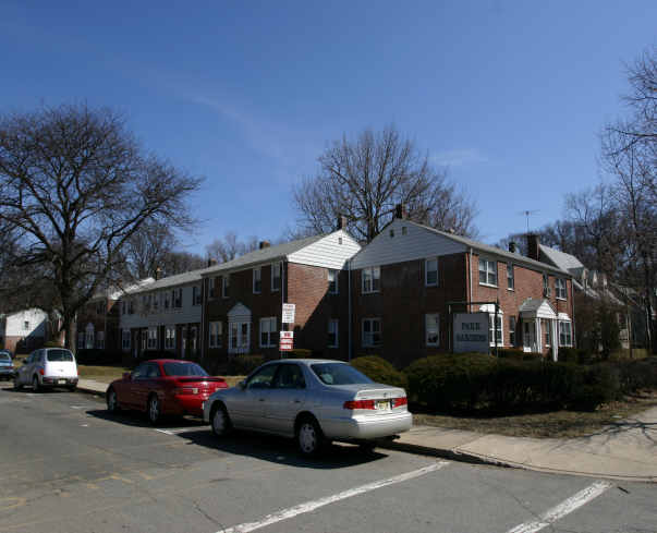 Park Gardens in Morristown, NJ - Foto de edificio - Building Photo