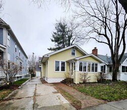 1208 Emmons Ave, Unit 01-0505 in Birmingham, MI - Foto de edificio - Building Photo