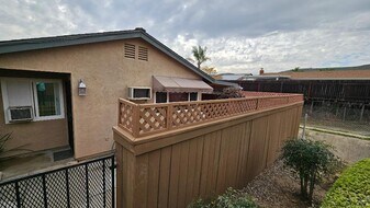 10216 Princess Sarit Way in Santee, CA - Building Photo