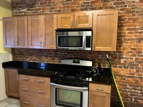 135 42nd St in Pittsburgh, PA - Building Photo - Building Photo