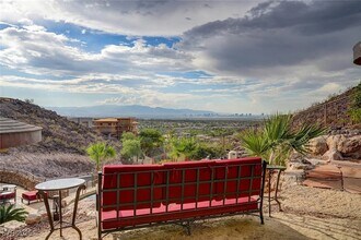 1608 Liege Dr in Henderson, NV - Building Photo - Building Photo