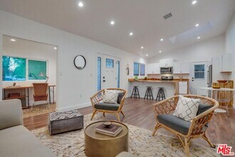 5137 N Eagle Rock Blvd in Los Angeles, CA - Building Photo - Building Photo