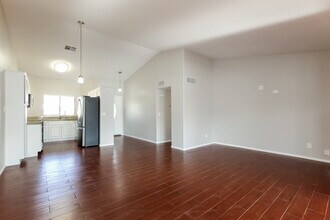 601 W Wescott Dr in Phoenix, AZ - Building Photo - Building Photo
