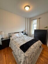 361 1st St in Hoboken, NJ - Foto de edificio - Building Photo