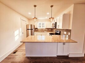 1219 N 7th St, Unit B in Nashville, TN - Building Photo