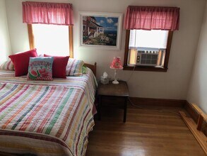 175 Foster Ave in Marshfield, MA - Foto de edificio - Building Photo