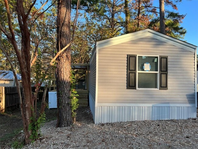 property at 13910 Anchor Ct