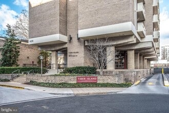 429 N St SW in Washington, DC - Building Photo - Building Photo