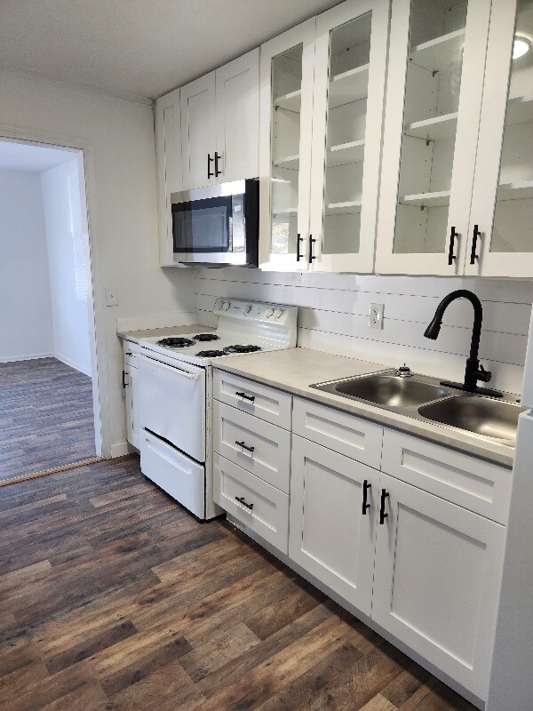 4835 N Old Laurens Rd-Unit -E in Gray Court, SC - Building Photo - Building Photo