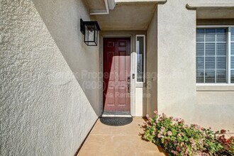 28622 High Ridge Dr in Santa Clarita, CA - Building Photo - Building Photo