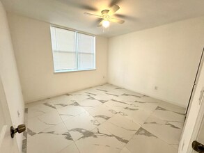 746 SW 8th Terrace in Cape Coral, FL - Building Photo - Building Photo