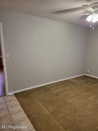 1221 Kathy Ln SW photo'