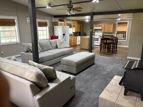 7796 Ranch Rd 965 in Fredericksburg, TX - Building Photo - Building Photo