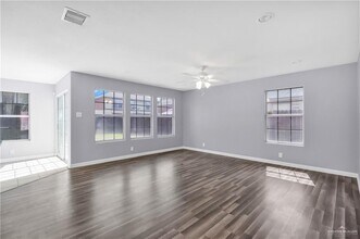 4113 Periwinkle Ave in McAllen, TX - Building Photo - Building Photo