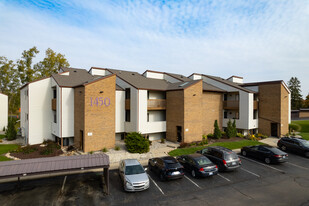 Walden Pond Cooperative in Okemos, MI - Building Photo