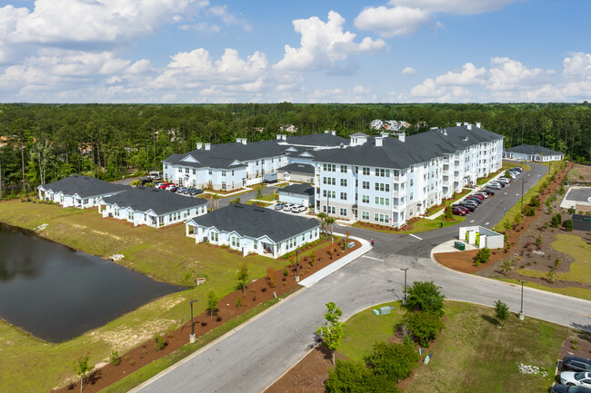 Magnolia Bridge at Murrells Inlet in Murrells Inlet, SC - Foto de edificio - Building Photo