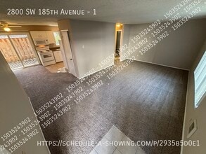 Aloha Crest in Beaverton, OR - Foto de edificio - Building Photo