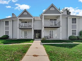 1066 Millpond Rd in Valparaiso, IN - Building Photo