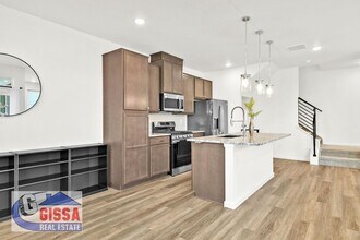 2297 Diamond Creek Dr in Colorado Springs, CO - Building Photo - Building Photo