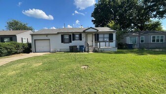1931 N Florence Pl in Tulsa, OK - Building Photo