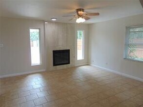 1003 Mdw Vw Cir in Richardson, TX - Building Photo - Building Photo